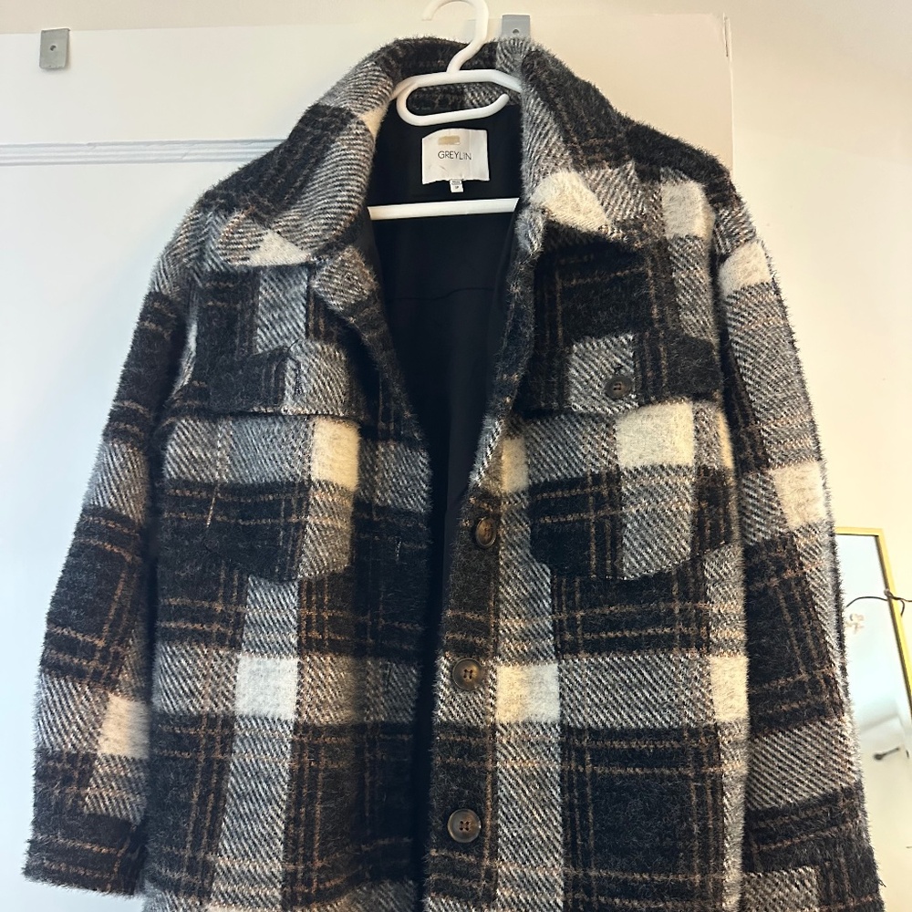 Eyelash knit shirt jacket Greylin
